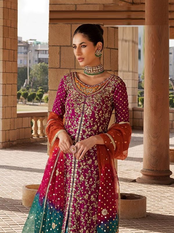 zainab chottani embroider dresses
