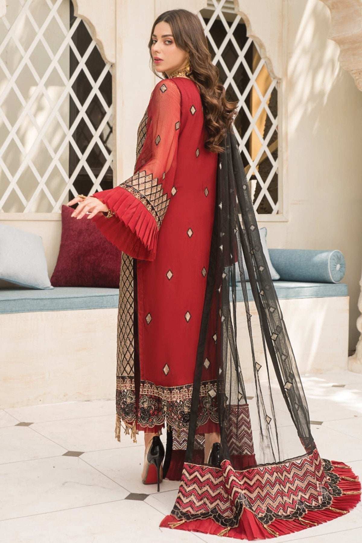 MARYAM'S FORMAL WEAR Es-36
