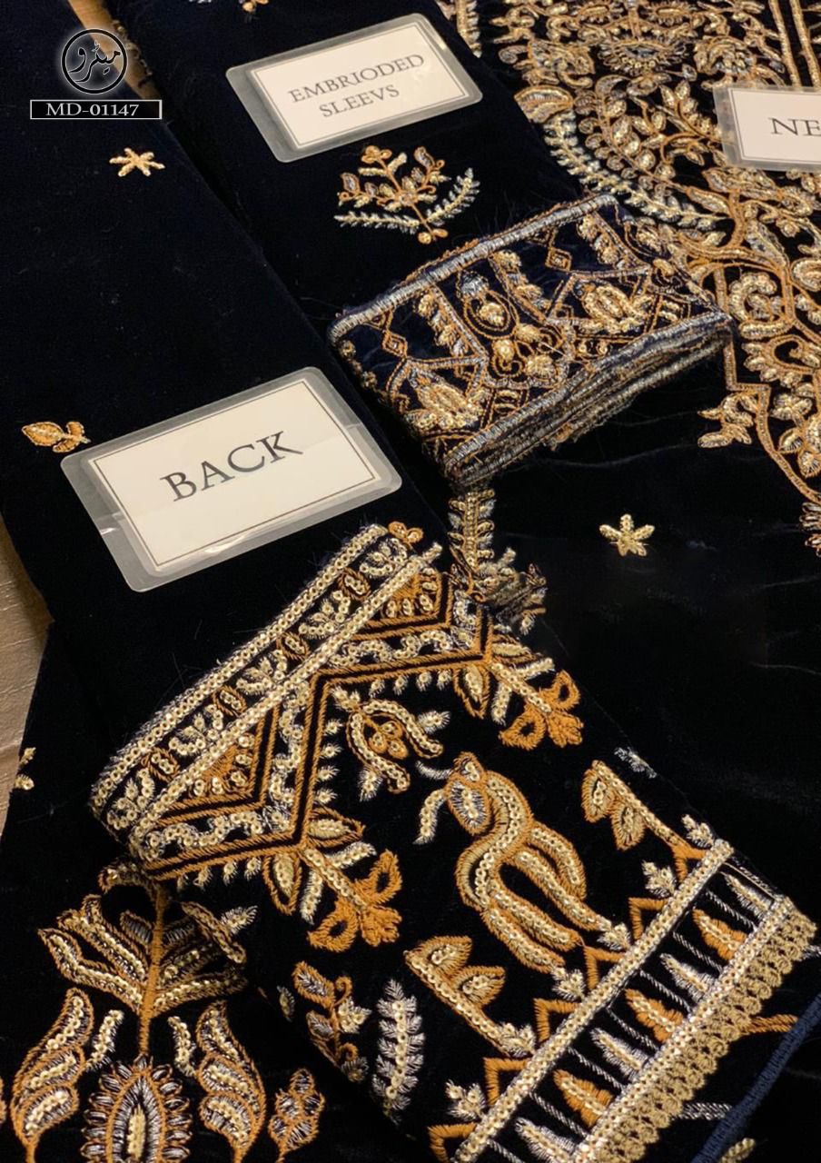 ASIM JOFA AJAM 08 THE AYEZA EDIT MAKHMAL ROYAL VELVET COLLECTION ES-88